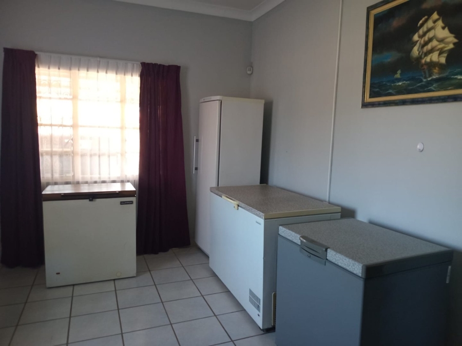  Bedroom Property for Sale in Bloemhof North West